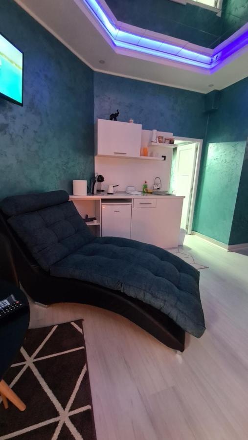 Apartman Melody Парачин Екстериор снимка