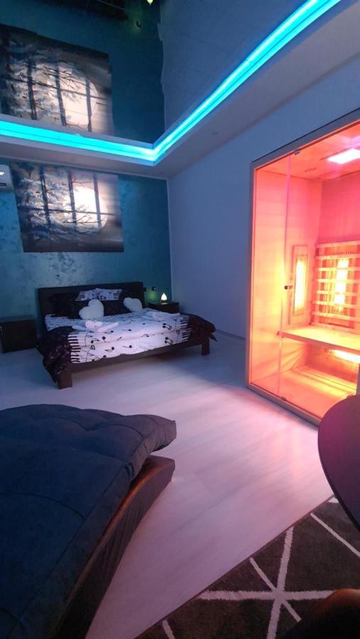 Apartman Melody Парачин Екстериор снимка